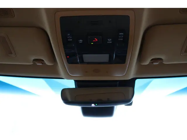 Lexus ES 300h Executive Line 2024 Hybride Benzine 33