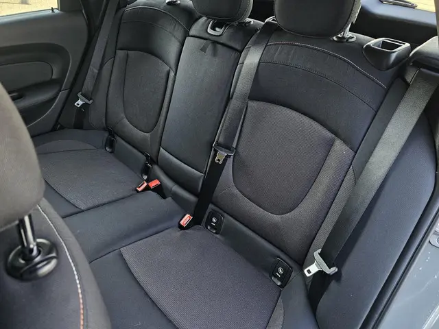 MINI Clubman Mini 1.5 Cooper Chili 2017 Benzine 13