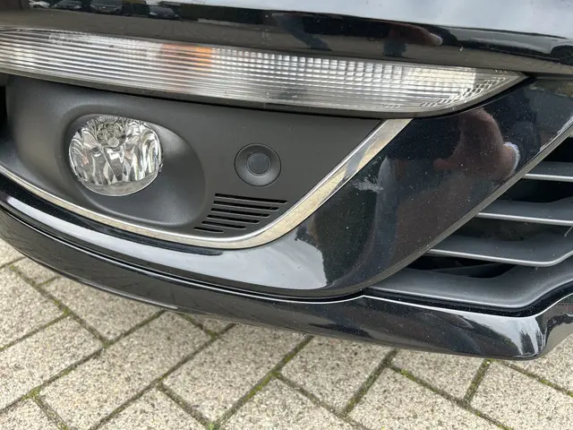 Renault Mégane Estate 1.3 TCe Limited 2020 Benzine 4