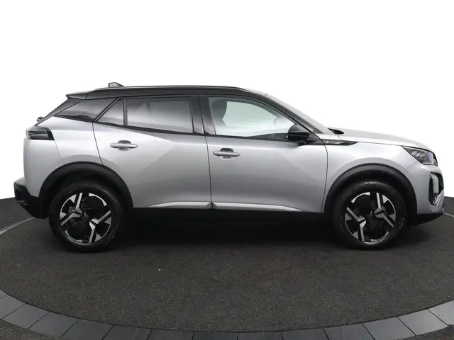 Peugeot 2008 1.2 Hybrid 136 GT 2024 Hybride Benzine 12