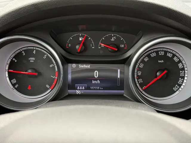 Opel Astra 1.0 Innovation 2018 Benzine 25