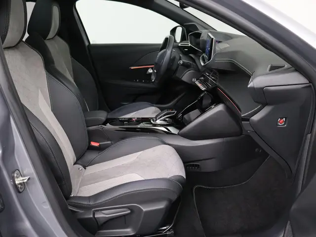 Peugeot e-208 EV GT 350 50 kWh 2020 Elektrisch 29
