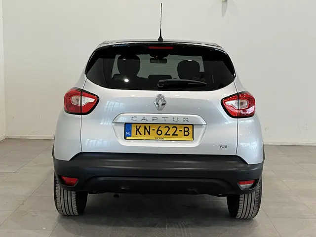 Renault Captur 0.9 TCe 90 Limited 2016 Benzine 17