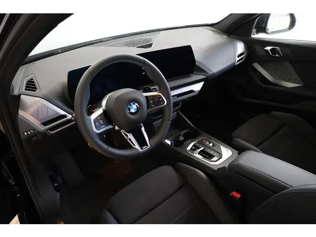 BMW 1 Serie 120 2025 Benzine 7