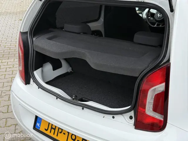 Volkswagen up! 1.0 high up! BlueMotion 2015 Benzine 15