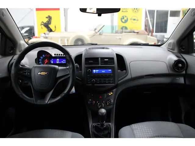 Chevrolet Aveo 1.2 LS 2012 Benzine 8