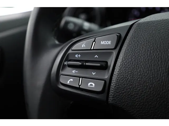 Hyundai i10 1.0 Comfort 5-zits 2022 Benzine 9