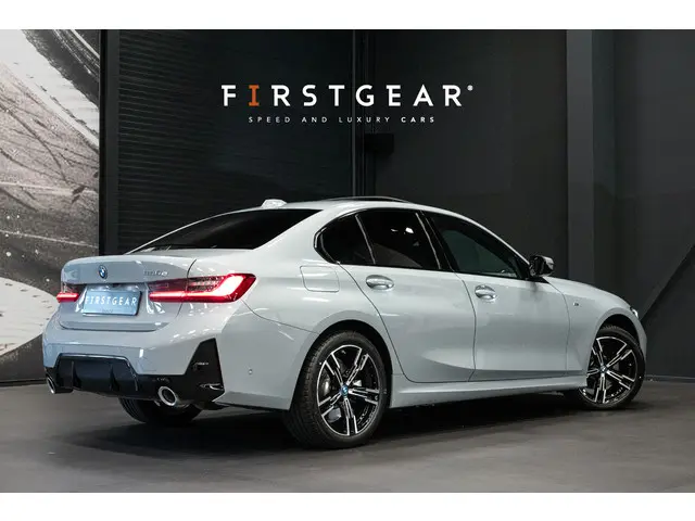 BMW 3 Serie 330e 2024 Hybride Benzine 2