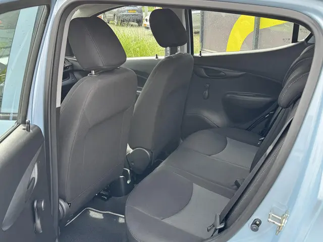 Opel KARL 1.0 ecoFLEX Edition 2015 Benzine 8