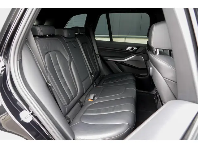 BMW X5 xDrive45e High Executive 2021 Hybride Benzine 18