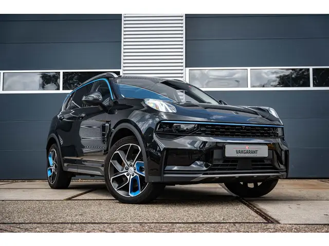 Lynk & Co 01 1.5 2023 Hybride Benzine 8