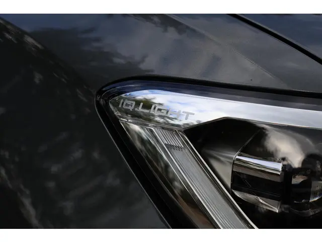 Volkswagen T-Roc 1.0 TSI Life Business 2023 Benzine 13