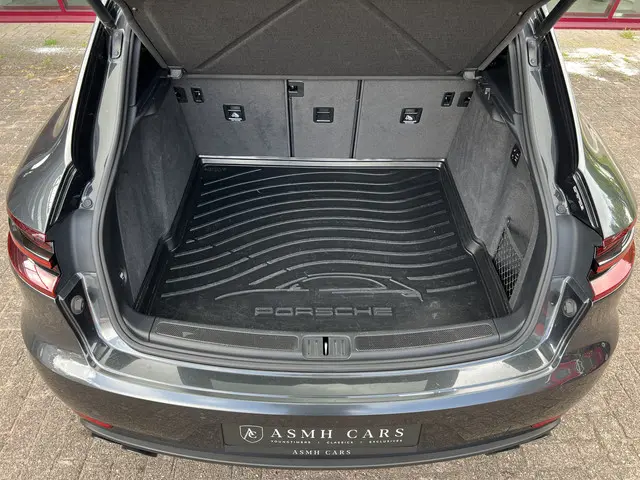 Porsche Macan 3.6 Turbo 2017 Benzine 34