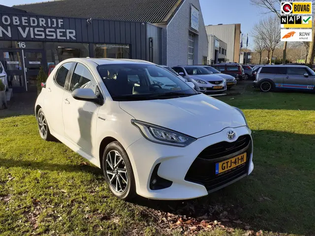 Toyota Yaris 1.5 Hybrid Dynamic 2020 Hybride Benzine