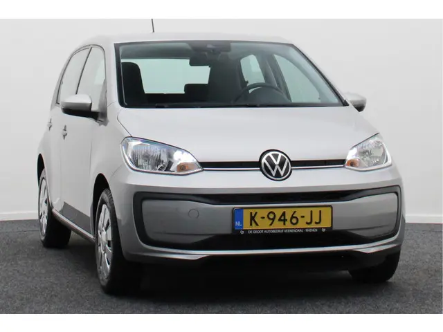Volkswagen up! 1.0 BMT move up! 2021 Benzine 21