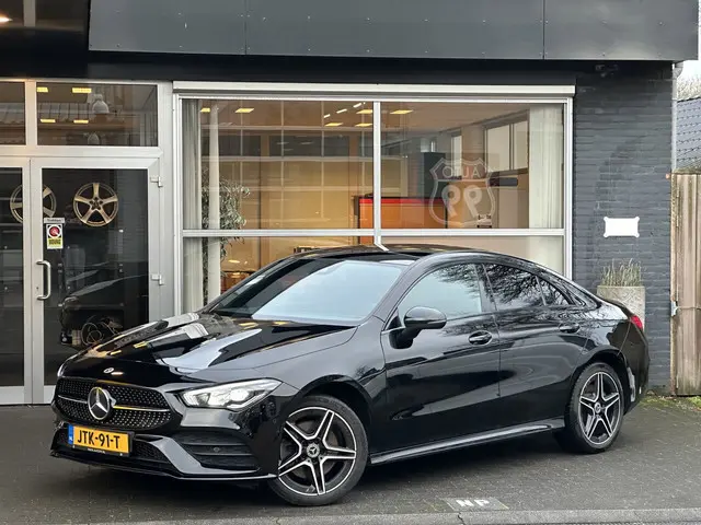 Mercedes-Benz CLA 250 e AMG Line 2022 Hybride Benzine