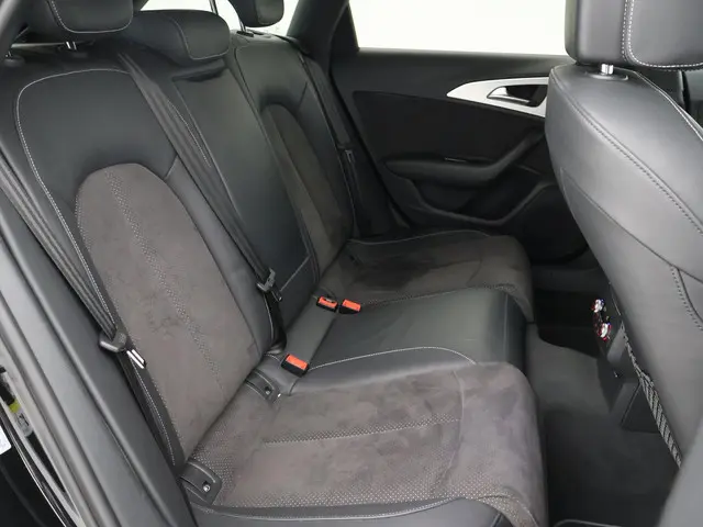 Audi A6 Avant 3.0 TDI V6 218 PK QUATTRO AUT. 2017 Diesel 9