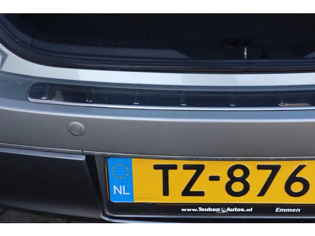 Toyota Auris 1.8 Hybrid Aspiration 2013 Hybride Benzine 18