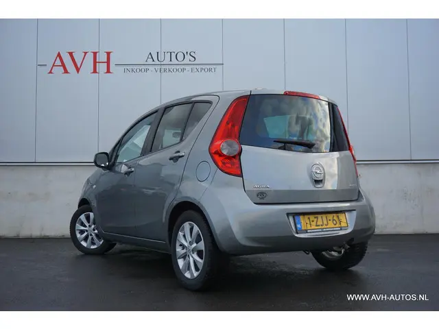 Opel Agila 1.0 Berlin 2015 Benzine 4