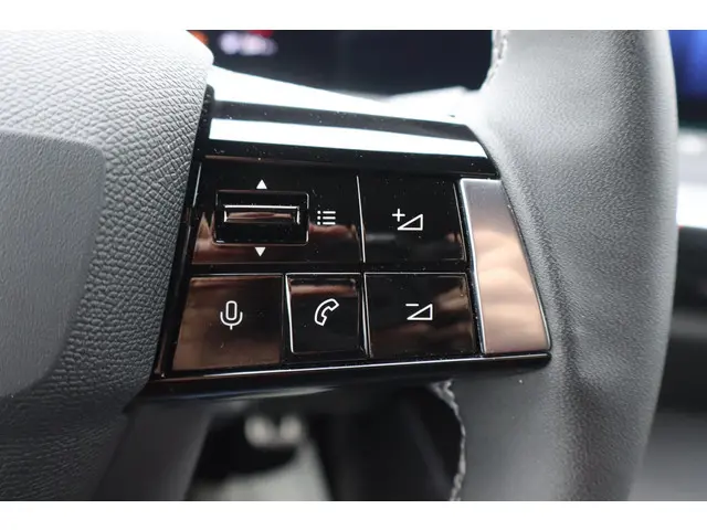 Opel Astra Electric 54 kWh GS 2024 Elektrisch 25