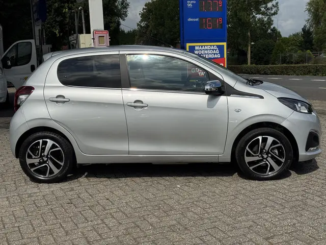 Peugeot 108 1.0 e-VTi Allure 2019 Benzine 8
