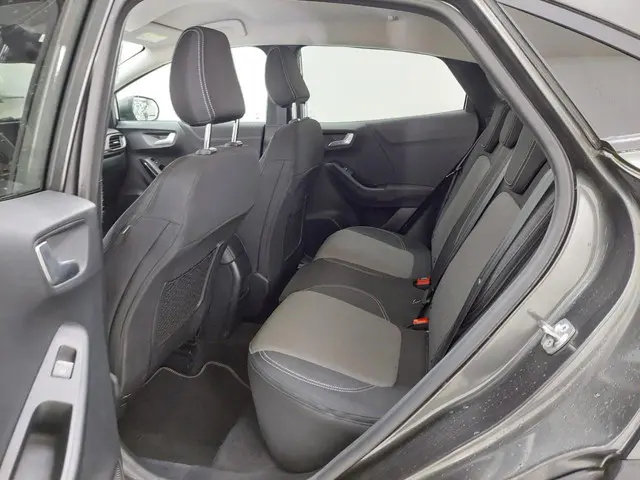 Ford Puma 1.0 EcoBoost Hybrid Titanium X 2021 Benzine 8