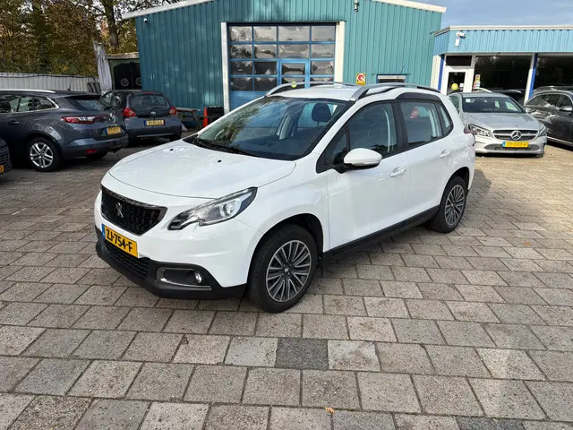 Peugeot 2008 1.2 PureTech Active 2019 Benzine