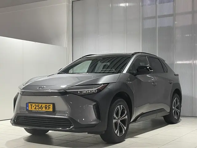 Toyota bZ4X Launch Edition 71 kWh 2023 Elektrisch 6