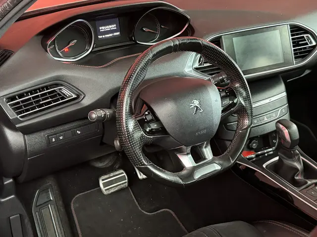 Peugeot 308 SW 1.2 PureTech GT-line 2015 Benzine 3