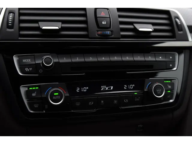 BMW M4 4-serie Coupé Competition 2017 Benzine 56