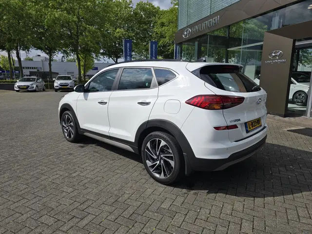 Hyundai Tucson 1.6 T-GDI Premium AUT/trekhaak 2019 Benzine 32