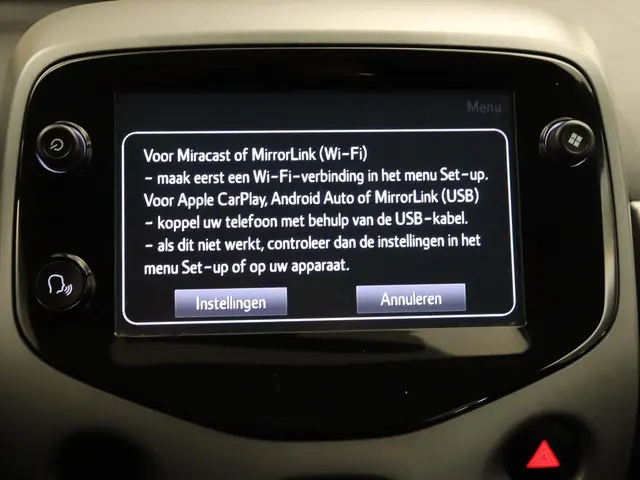 Toyota Aygo 1.0 VVT-i x-play 2019 Benzine 34