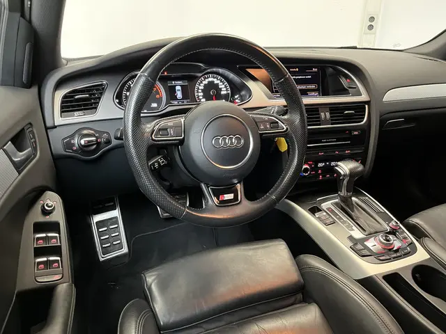 Audi A4 Avant 1.8 TFSI 3x S-line 2012 Benzine 3
