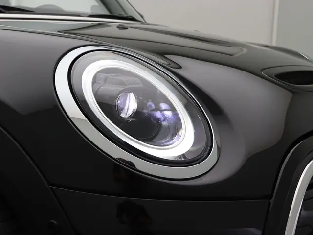MINI Electric Yours 2023 Elektrisch 16