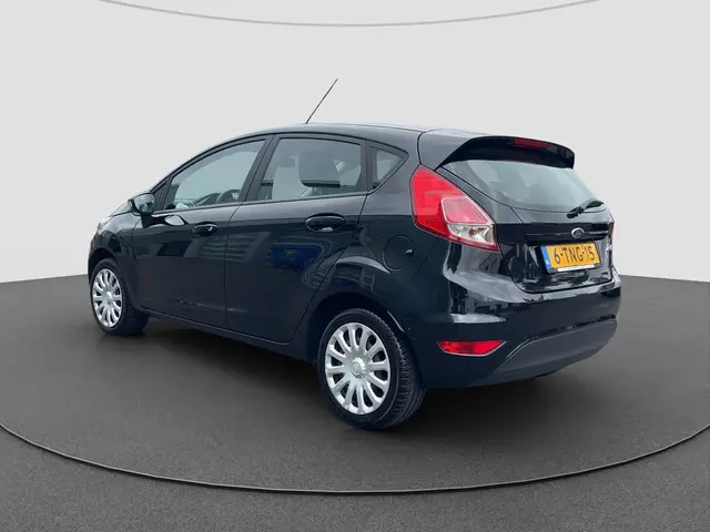 Ford Fiesta 1.0 Style 2014 Benzine 6