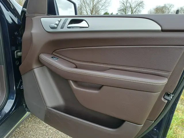 Mercedes-Benz GLE 500 e 4MATIC 2017 Hybride Benzine 48