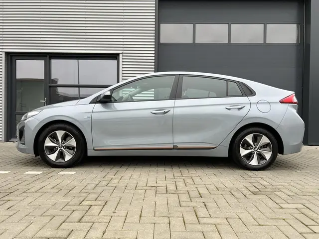 Hyundai IONIQ Comfort EV 2018 Elektrisch 3