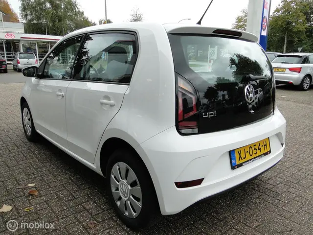 Volkswagen up! , schakel, benzine, 93.878 km 2019 Benzine