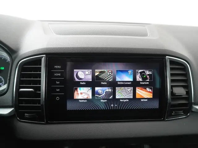 Škoda Karoq 1.5 TSI ACT Style Business 2019 Benzine 18