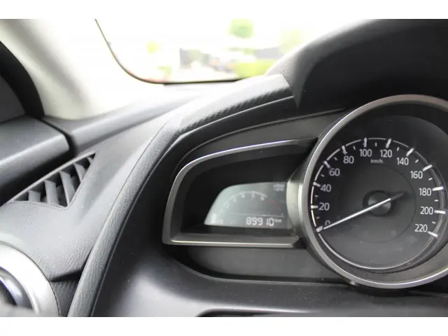 Mazda 2 1.5 Skyact-G Style Selected 2020 Benzine 22