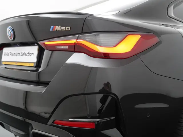 BMW i4 M50 High Executive 84 kWh 2022 Elektrisch 26