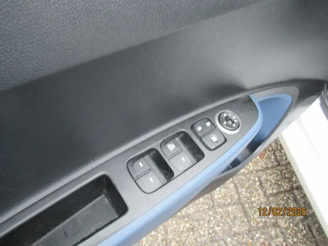 Hyundai i10 1.0i i-Drive Sound 2015 Benzine 11