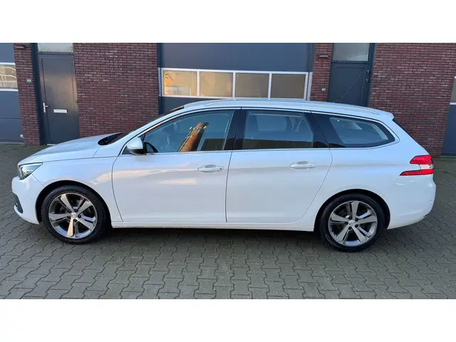 Peugeot 308 SW 1.2 PureTech GT-line 2018 Benzine 10