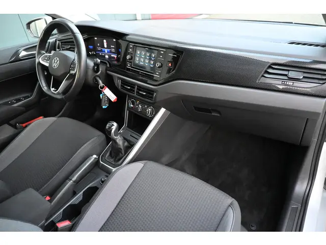 Volkswagen Polo 1.0 TSI Life 2023 Benzine 12
