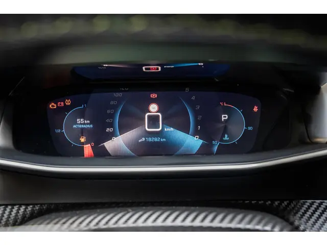 Peugeot 2008 1.2 PureTech GT Pack 2022 Benzine 21