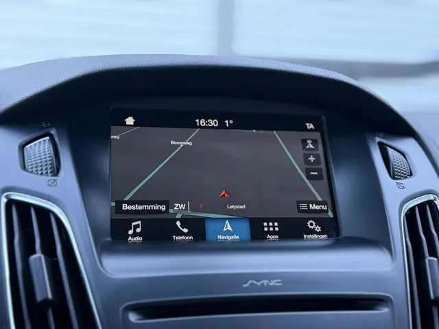 Ford Focus Wagon 1.0 Titanium 2017 Benzine 13