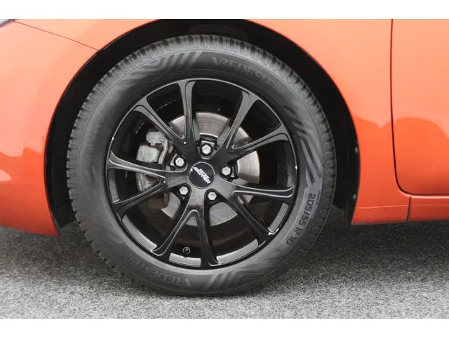 Kia pro_cee'd 1.6 GDI Business Pack 2013 Benzine 22