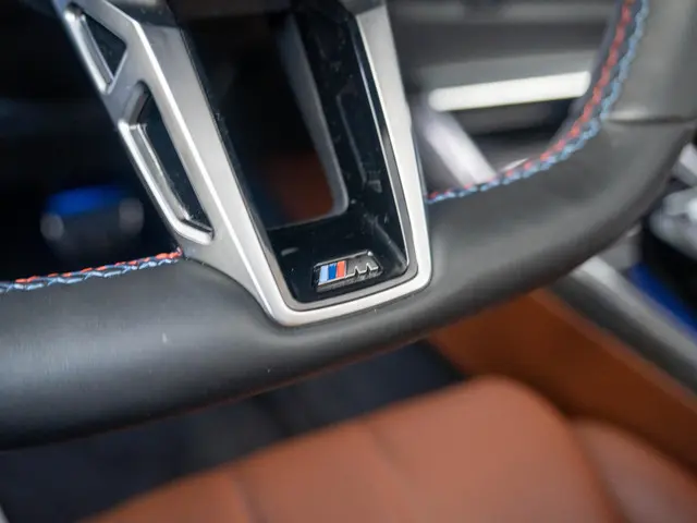 BMW 7 Serie M760e xDrive 2023 Hybride Benzine 42