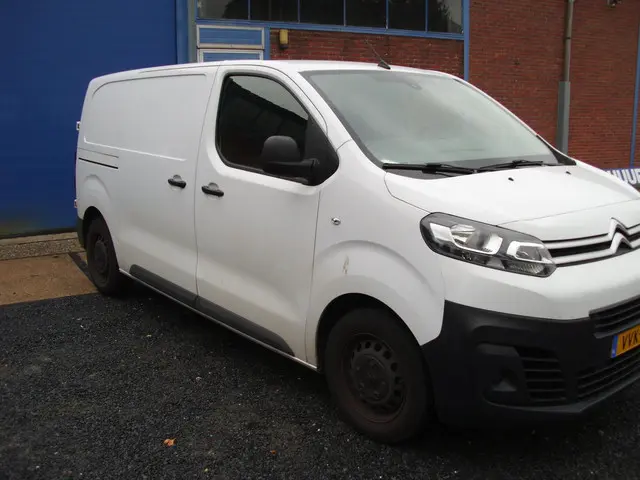 Citroën Jumpy 1.5 BlueHDI 100 M Club 2023 Diesel 4