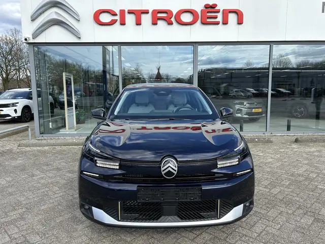Citroën C4 1.2 Hybrid 145pk Max 2025 Hybride Benzine 2